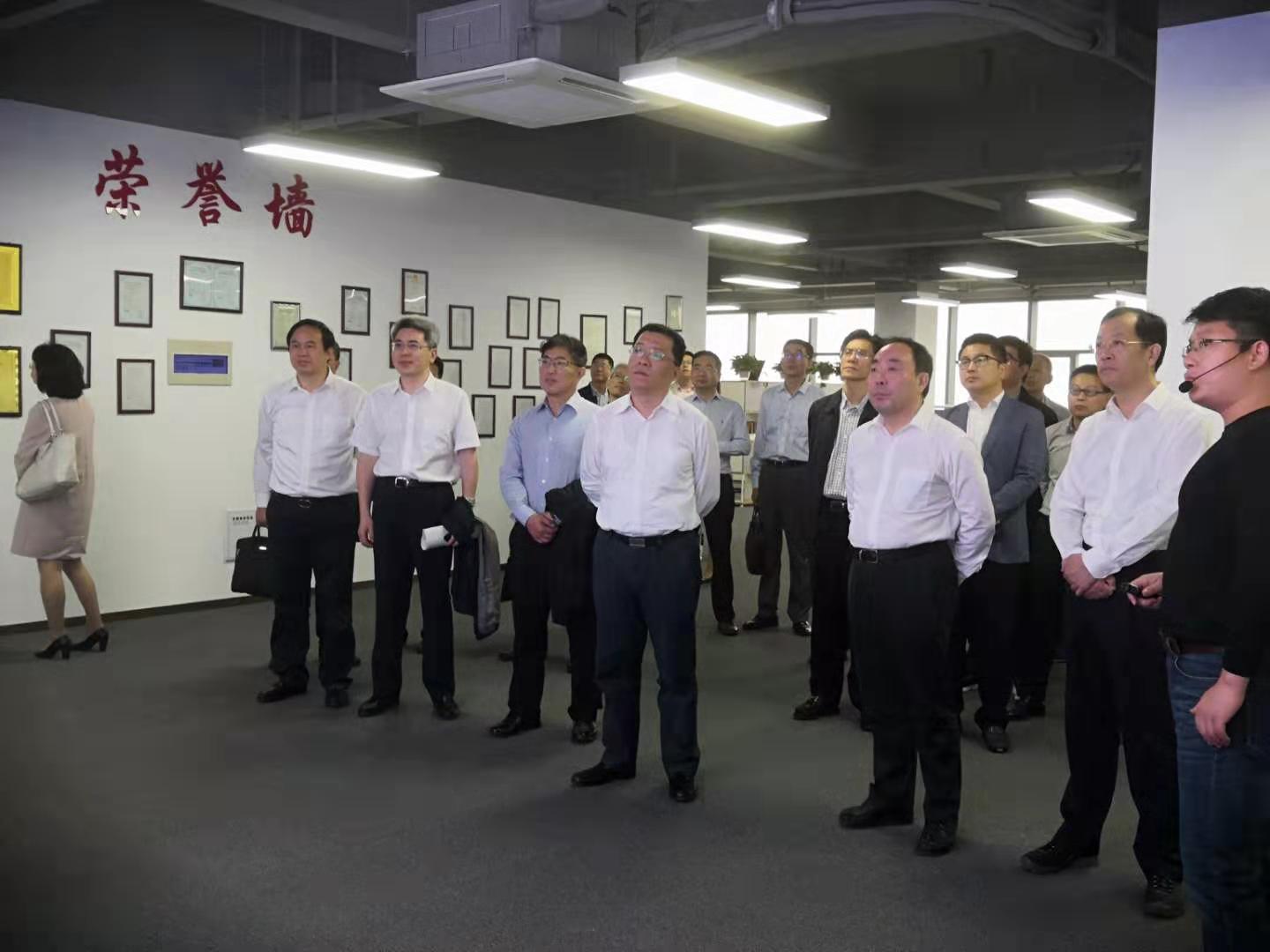 常州市市長、市委副書記都來了，他們在看什么？